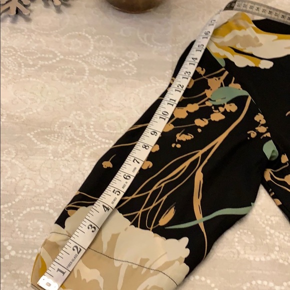 Dress - Picture 4 of 5